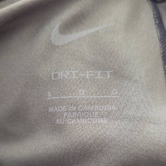 Nike One Luxe Dri-Fit Bike Shorts – Ash Green Size Large 7" Length - Picture 6 of 6